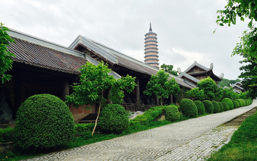 bai-dinh-pagoda