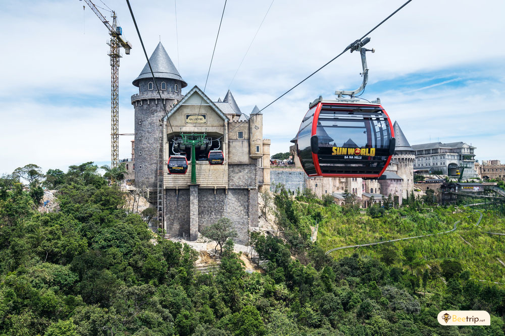 ba-na-hills-cable-cars